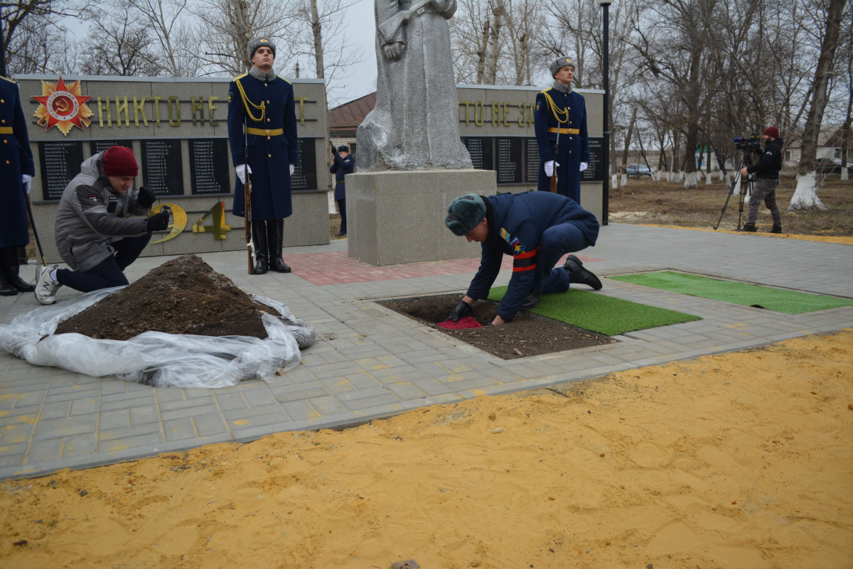 Леонид Быков могила перезахоронение