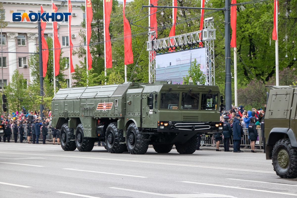 Техника 8 8. Парад. День Победы парад. Парад Победы Воронеж. Парад 9 мая техника.