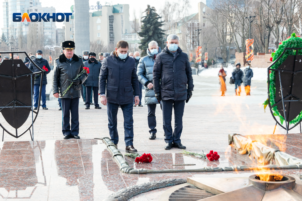 Памяти защитника в Отечества города Копейска Куприянович. Защитники Воронежа дети общее фото.