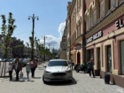 Полицейские заинтересовались царской парковкой в центре Воронежа