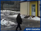 Больных раком пускают по полосе препятствий к больнице в Воронеже 