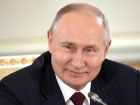 Звание Героя труда присвоил воронежцу Владимир Путин 