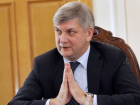 Воронежский губернатор Гусев может нарваться на гнев Кремля 