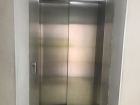 Отвратительный инцидент в лифте воронежской облбольницы попал на видео