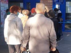 Пенсионный фонд прокомментировал очередь из пенсионеров на фоне ковидного Воронежа