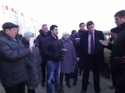 После встречи воронежцев с депутатом ГД Пахолковым Домостроительный комбинат пообещал провести в доме горячую воду