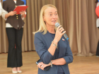 Юлия Попова поздравила воронежских школьников с 1 сентября и оценила ремонт школы искусств 