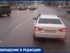 Автомобильные кошки-мышки снял водитель грузовика в Воронеже 
