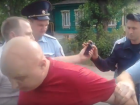 Вся полицейская рать задерживала организатора митинга против воронежской Кущёвки