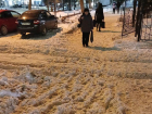 «Ни одного тракторенка за неделю!» – воронежцы пожаловались на нечищенные тротуары вдоль 20-Летия Октября