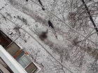 Мужчина упал с 9 этажа и погиб в Северном микрорайоне Воронежа