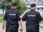 Уксусной кислотой плеснул воронежец в лицо полицейскому в Воронеже