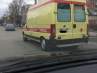 Воронежская автомобилистка едва не стала жертвой ДТП из-за наглости водителя "скорой помощи"