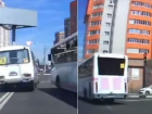 Два нарушения за две минуты: очередной маршруточный беспредел в Воронеже попал на видео