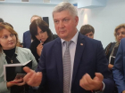 Воронежский губернатор стал героем элегии о премиях и любовницах