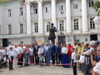 Памятник знаменитому врачу Константину Федяевскому открыли в центре Воронежа