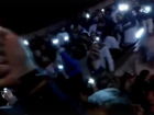 На видео попало, как сотни фанатов воронежского «Факела» поют хит МакSим 