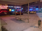 Коммунальщики убрали снежные завалы с остановки «Хользунова» в Воронеже