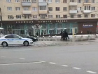 Появилось видео задержания нескольких человек на Никитинской площади Воронежа
