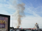 Громадный столб дыма около «Града» привел воронежцев в замешательство
