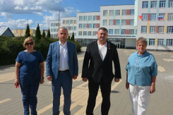 В воронежских школах обсудили ремонт, финансирование и безопасность учеников