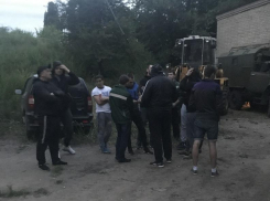 Воронежская полиция не помогла охране выдворить с территории режимного объекта посторонних, - директор ЛОС Игорь Житарюк