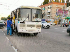 «Ругаться бесполезно», – о грубом поведении маршрутчиков рассказали жители воронежского села