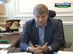 Мэр Воронежа стал героем программы на НТВ о спермо-скандале в ночном клубе