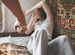 В Воронежской области мужчина терроризировал гражданскую жену и ее дочь