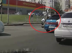 Страшная трагедия чудом обошла пешеходов в Воронеже