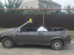 Суровый воронежский кабриолет из «восьмерки» попал на фото и рассмешил горожан