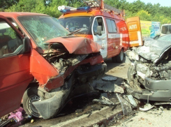 4-летний мальчик, который попал в ДТП в Воронежской области, умер в больнице 