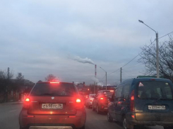 Воронежцы застряли в нереальных пробках по пути на работу
