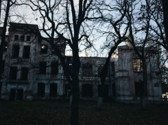 Заброшенная психиатрическая лечебница в Воронежской области: сектанты, конец света и эхо прошлого