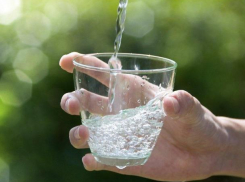 Поселок в Воронежской области лишился питьевой воды на 30 суток