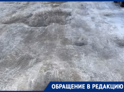 Снежные отверстия раздраконивают машины жителей Воронежа 