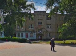 Воронежские власти попали под уголовное дело за отказ переселять инвалида из аварийного дома