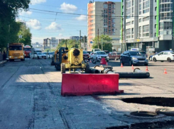 Московский проспект частично перекрыли из-за коммунальной аварии в Воронеже