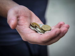 С начала года продолжают сокращаться реальные денежные доходы воронежцев