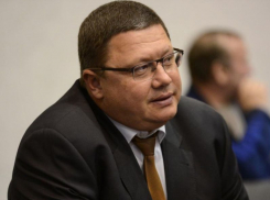 Депутат-миллионер Александр Сысоев оказался любителем элитного английского автопрома