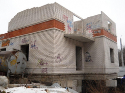 В Воронеже будут судить бизнесмена за обман дольщиков на 336 миллионов рублей