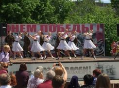 «Торговый Двор Соборный» на 9 Мая устроил в Воронеже грандиозный праздник 