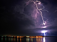 Ливень с грозой пообещали воронежцам синоптики