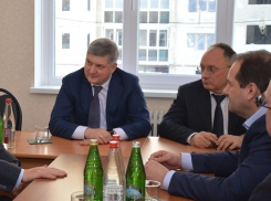 Александр Гусев взвалил на себя разрешения по строительству в Воронеже