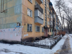 Труп мужчины нашли в квартире на воронежском Машмете 