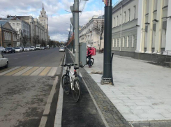 И так сойдёт: воронежцы пришли в шок от «велодорожек-убийц» на проспекте Революции