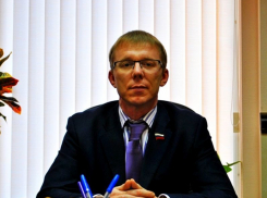 Сколько миллионов получила семья депутата Федорова, который выдает лицензии коммунальщикам