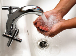 «Выборы прошли - горячую воду отключили»: пострадали детский сад и два дома