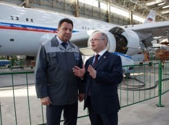 Сергей Гаврилов, депутат Госдумы, уверен: российские авиакомпании должны перевозить пассажиров на воронежских самолетах