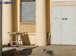 Воронежцы сообщили об исчезновении личных вещей покойных родственников из восьмой больницы